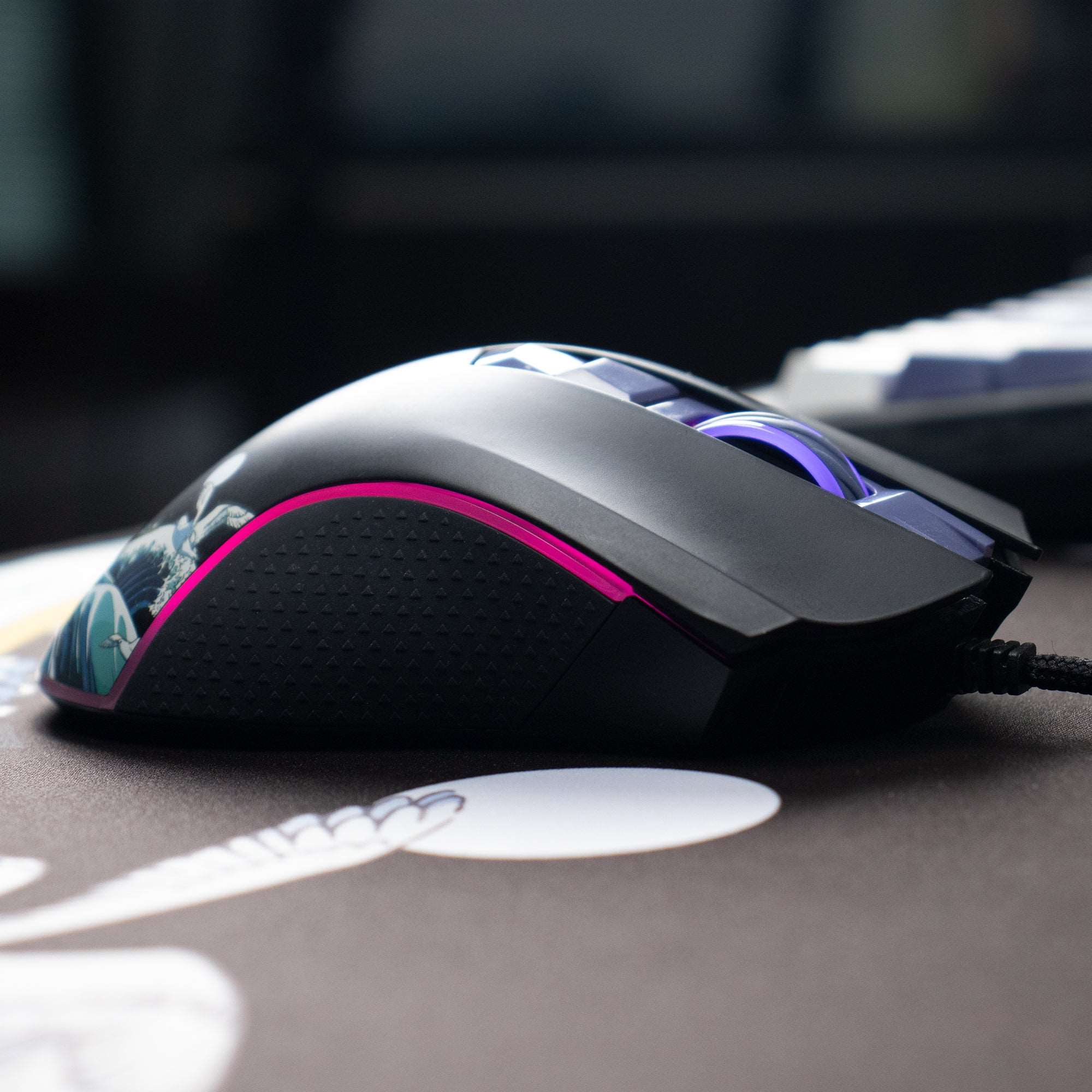 XVX G705 Kanagawa Themed Programmable Wired Gaming Mouse
